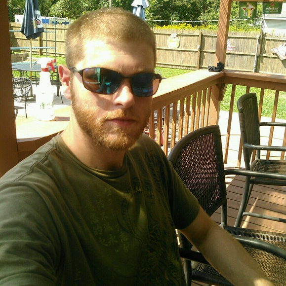 Meet your Posher, Kevin - Picture 1 of 1